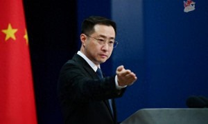 石平称中国对其制裁是一种光荣,外交部回应