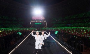 王源太原演唱会与林宥嘉合唱,发文感谢称我是歌迷